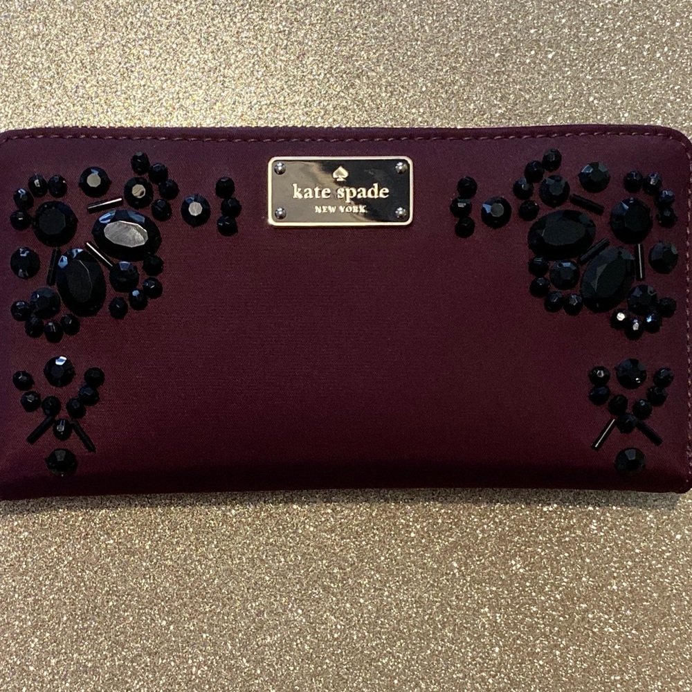 Kate Spade Full Size Zipper Wallet in Plum